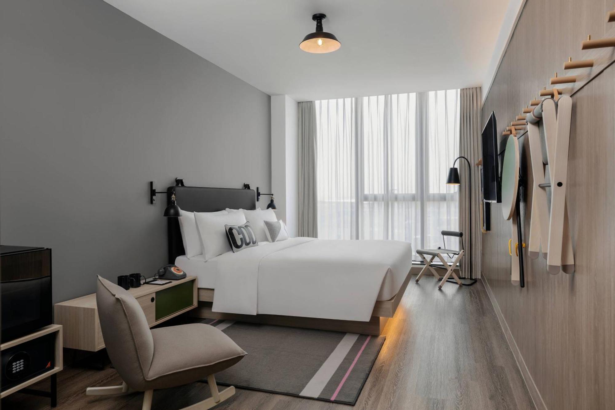 Moxie King Room - High Floor
